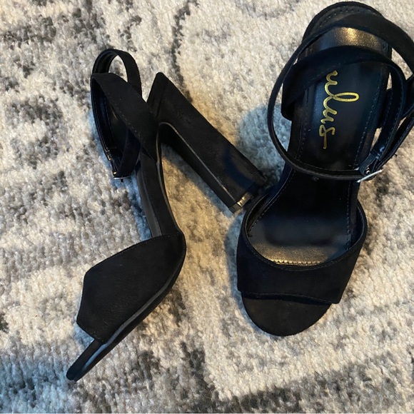 Lulus Black Suede High Heel Sandals, Size 6 - Picture 8 of 9